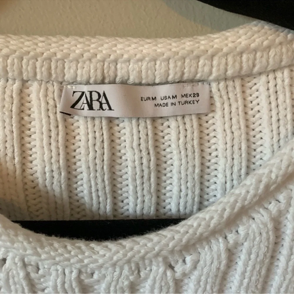 Zara Ribbed Knit Sweater - Picture 4 of 6